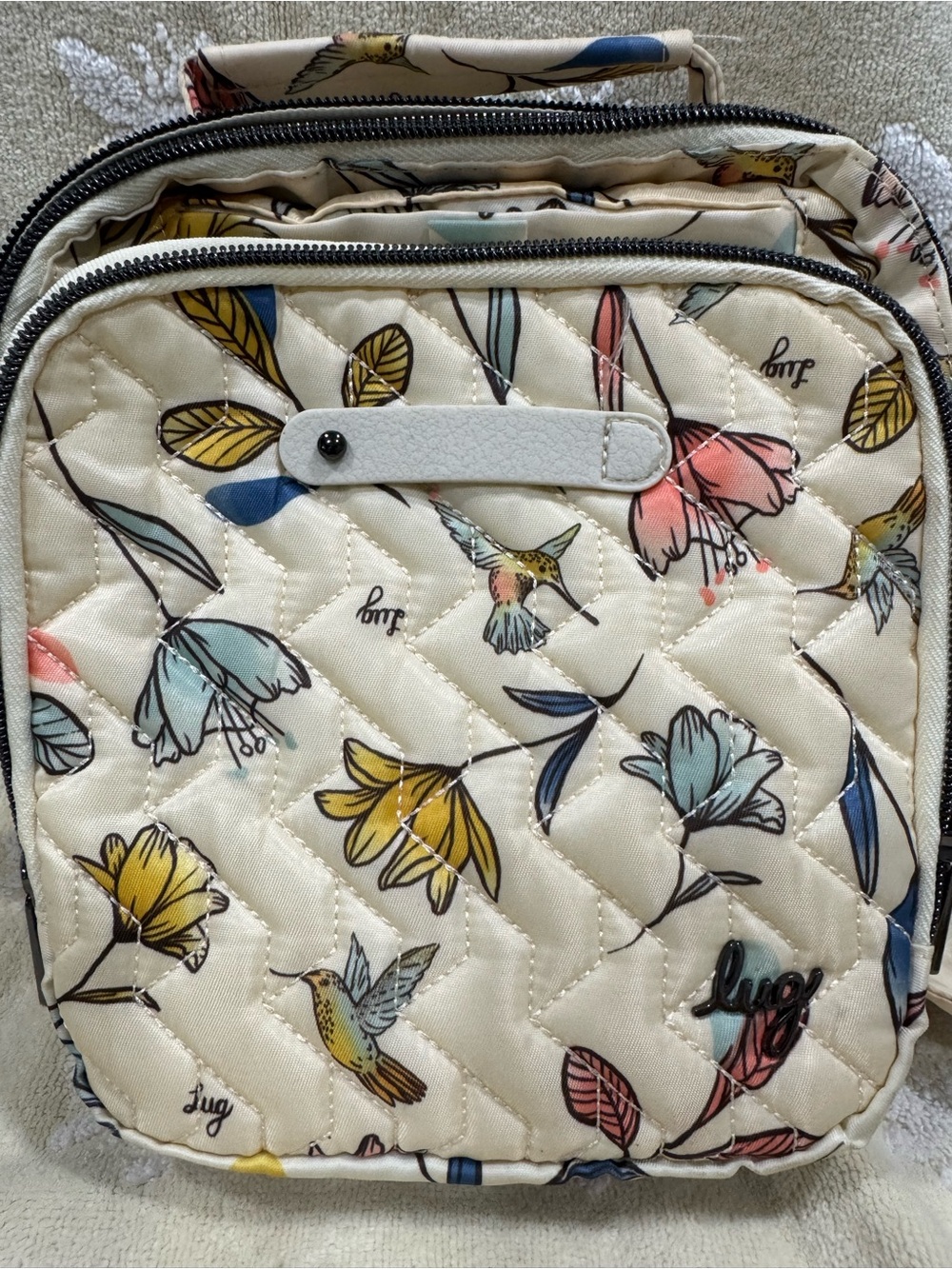 LUG Floral Hummingbird Quilted Crossbody Bag in Cream—EUC